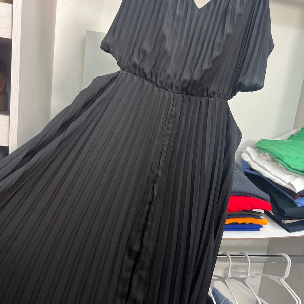 Express Black Pleated Maxi Dress
